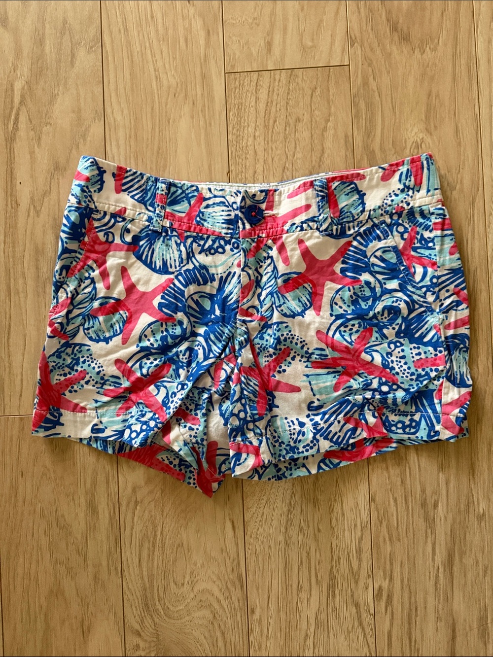 Lilly Pulitzer Callahan Shorts in She She Shells Size 0
